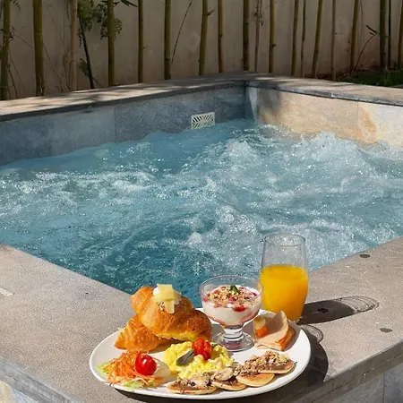 Villa Kenza Piscine Et Jacuzzi Chauffee Marrakesh Exterior photo